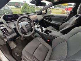Toyota bZ4X vaihtoauto