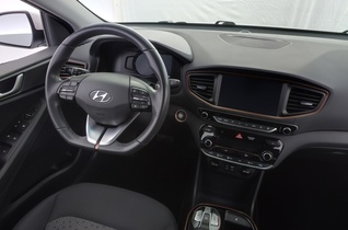 Hyundai IONIQ electric vaihtoauto