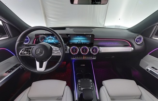 Mercedes-Benz EQB vaihtoauto