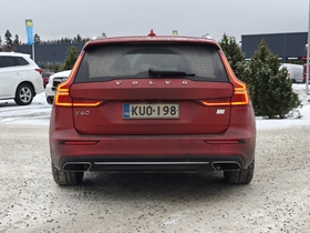 Volvo V60 vaihtoauto