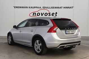 Volvo V60 Cross Country vaihtoauto