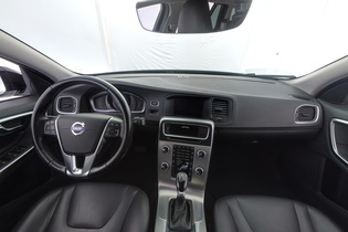 Volvo V60 Cross Country vaihtoauto