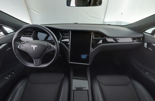 Tesla Model S vaihtoauto