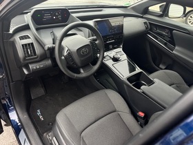 Toyota bZ4X vaihtoauto
