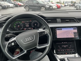 Audi e-tron vaihtoauto