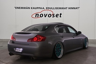 Nissan Skyline vaihtoauto