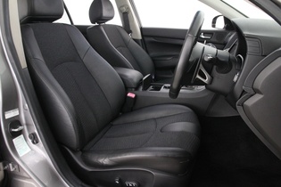 Nissan Skyline vaihtoauto