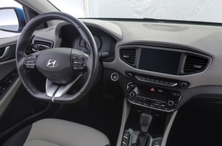 Hyundai IONIQ hybrid vaihtoauto