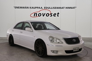 Toyota Crown vaihtoauto