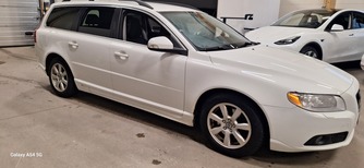 Volvo V70 vaihtoauto