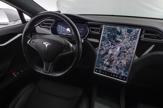 Tesla Model S vaihtoauto