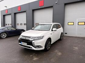 Mitsubishi Outlander vaihtoauto