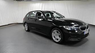 BMW 330 vaihtoauto