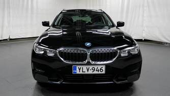 BMW 320 vaihtoauto