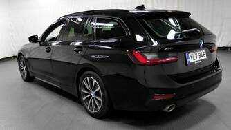 BMW 320 vaihtoauto