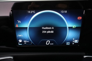 Mercedes-Benz GLB vaihtoauto