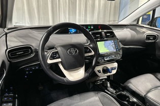 Toyota Prius Plug-in vaihtoauto