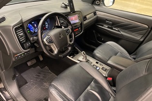 Mitsubishi Outlander PHEV vaihtoauto