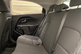 Kia Rio vaihtoauto
