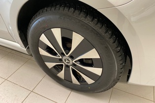 Mercedes-Benz EQV vaihtoauto