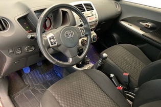 Toyota Urban Cruiser vaihtoauto