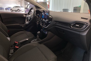 Ford Fiesta vaihtoauto