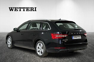 Skoda Superb Combi vaihtoauto