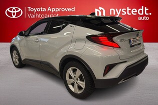 Toyota C-HR vaihtoauto