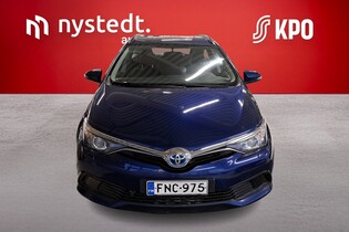 Toyota Auris vaihtoauto