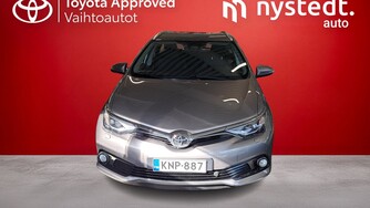 Toyota Auris vaihtoauto