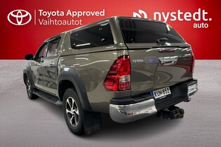 Toyota Hilux vaihtoauto