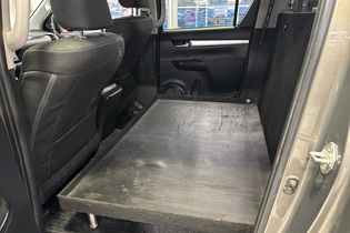 Toyota Hilux vaihtoauto