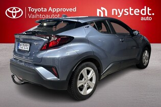 Toyota C-HR vaihtoauto