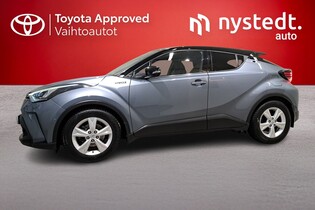 Toyota C-HR vaihtoauto