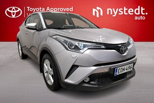 Toyota C-HR vaihtoauto