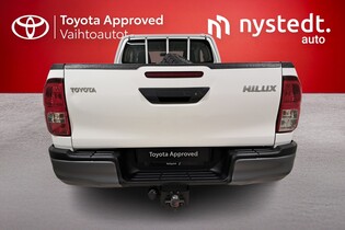 Toyota Hilux vaihtoauto