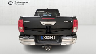 Toyota Hilux vaihtoauto