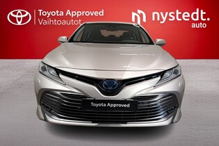 Toyota Camry vaihtoauto