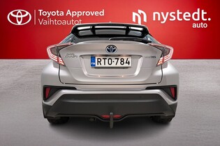 Toyota C-HR vaihtoauto
