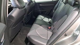Toyota Camry vaihtoauto
