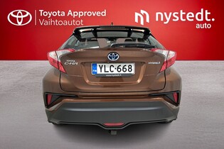 Toyota C-HR vaihtoauto