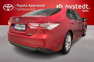 Toyota Camry vaihtoauto
