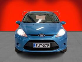 Ford Fiesta vaihtoauto