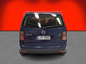 Volkswagen Touran vaihtoauto