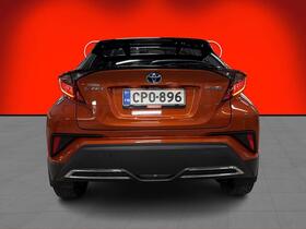 Toyota C-HR vaihtoauto