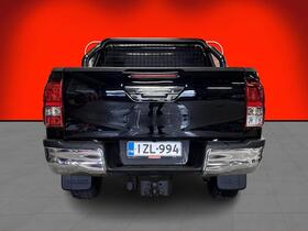 Toyota Hilux vaihtoauto