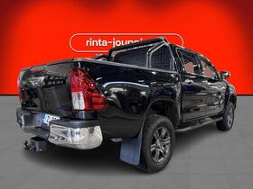 Toyota Hilux vaihtoauto