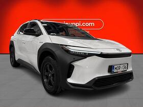 Toyota bZ4X vaihtoauto