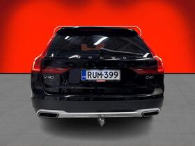 Volvo V90 Cross Country vaihtoauto