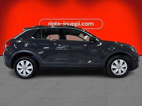 Volkswagen T-Roc vaihtoauto